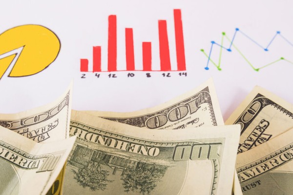 Hình ảnh minh họa luồng dữ liệu và kết nối internet liên quan đến cookie của bên thứ ba